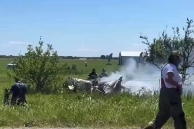 Strašna nesreća u SAD-u: Avion se srušio nakon polijetanja, poginulo 12 ljudi