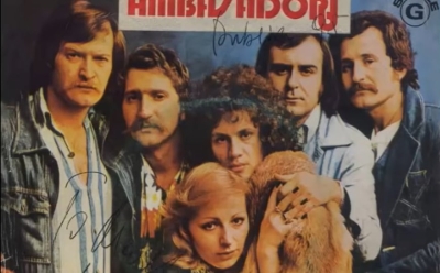 Hit koji ne stari: Ambasadori i 'Dođi u pet do pet, nešto ću ti reći ako nisi ljut...'