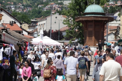 STRELOVIT RAST TURIZMA: U prvih pet mjeseci ove godine Sarajevo je posjetilo...