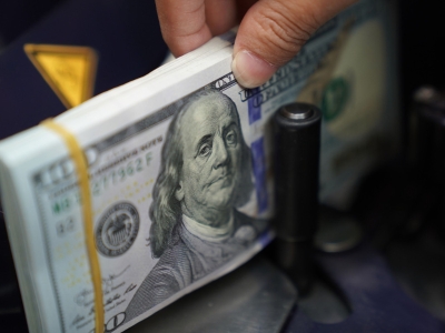 Dolar pred najboljim mjesecom od juna, inflacija ponovo u fokusu Feda