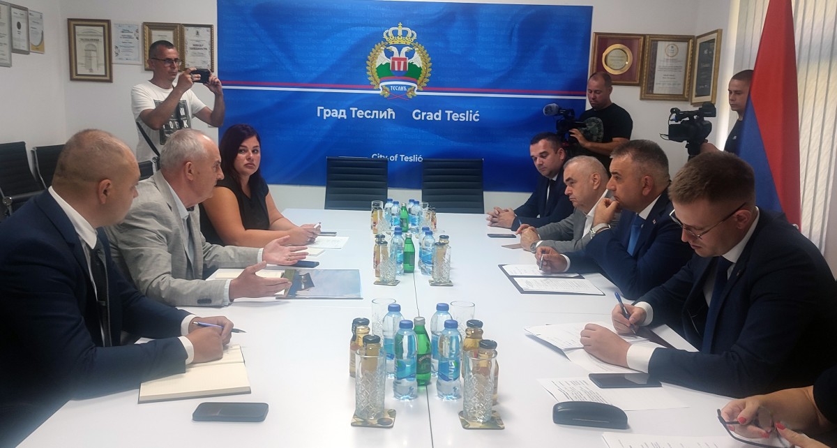 Minić u Tesliću: Grad heroj koji je podnio veliku žrtvu za slobodu