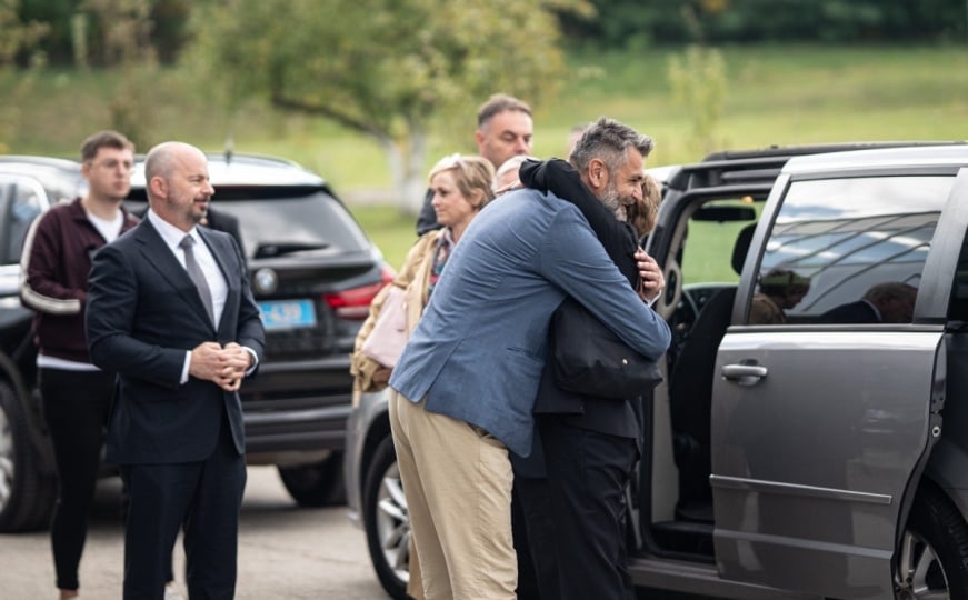 Američki senatori posjetili MC Srebrenica, Suljagić poručio: "Hvala vam što stojite uz nas"