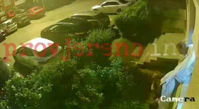 Филмски покушај пљачке у Бањалуци: Лопов се запетљао у завјесу, са власником испао кроз прозор
