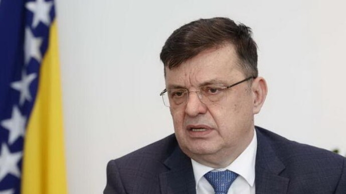 Potvrđeno iz UKC-a RS: Zoran Tegeltija i dalje ostaje na liječenju