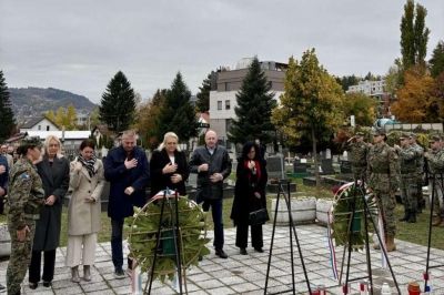 ODANA POČAST HEROJIMA: U Sarajevu obilježen blagdan Svih svetih i Dušni dan u spomen na poginule branitelje HVO-a