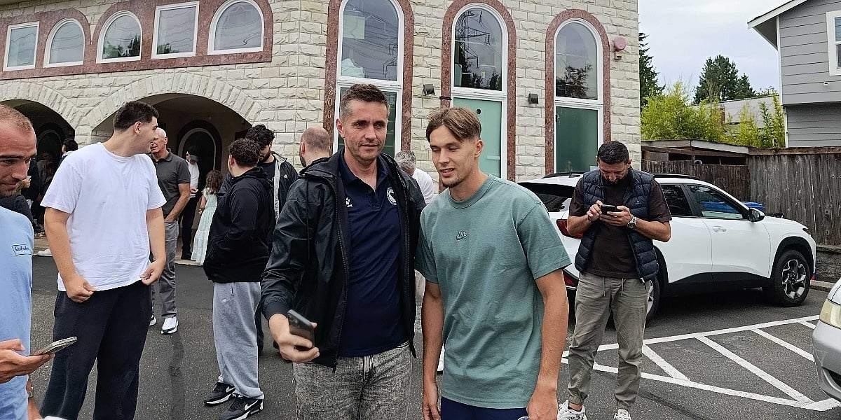 Dedić se družio s navijačima u Seattleu, otkrio zašto je duže ostao u ovom gradu