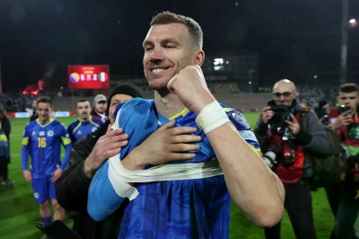 Nijemci donijeli velike vijesti o povredi Edina Džeke, datum povratka obradovat će sve u Bosni i Hercegovini