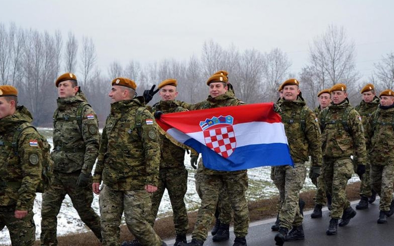 Hrvatska poništila nabavku 1.700 madraca: Sporno što se proizvode u Srbiji