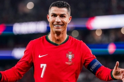 JEDNOM OBJAVOM NA INSTAGRAMU ZARADI MILIONE: Ronaldo je najplaćenija zvijezda društvenih mreža