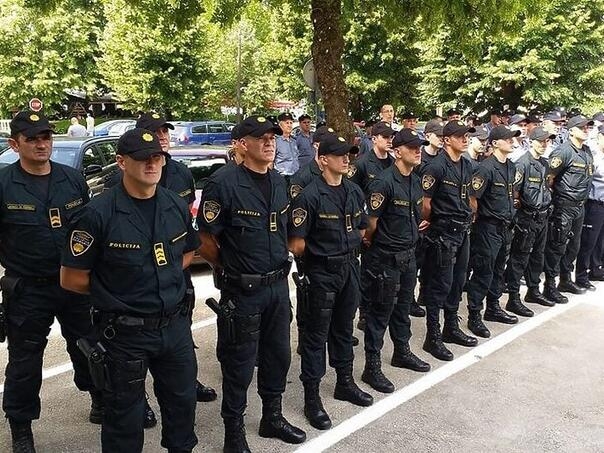 Bura u policiji USK zbog zabrane brade: Sindikat traži preispitivanje odluke