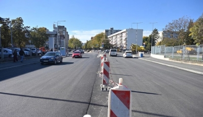 Konačno bez gužvi: Vozači prodisali, asfaltirane sve trake na kružnom toku kod “Audi servisa”