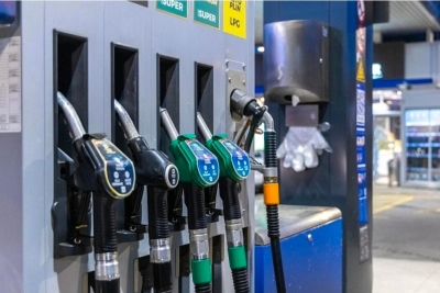 PUMPE U HRVATSKOJ OGRANIČILE SIPANJE GORIVA: Od utorka rastu cijene