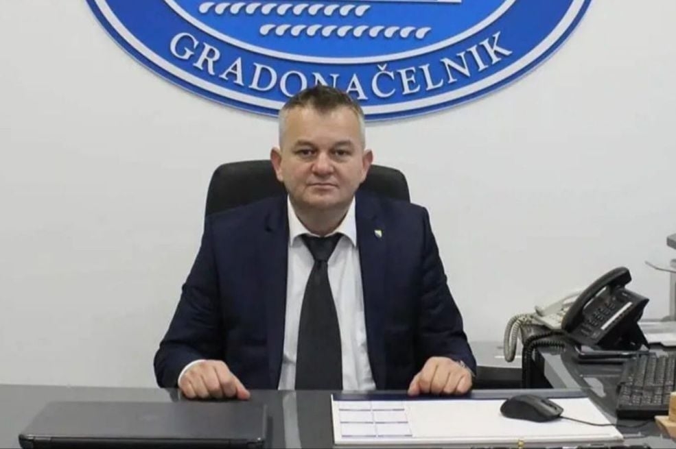 Gradonačelnik Živinica i bivši konzul BiH u Njemačkoj Began Muhić osuđen na šest mjeseci zatvora
