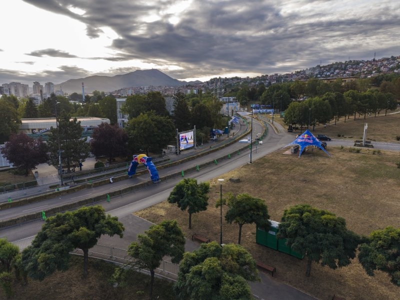 Sve spremno za Red Bull Soapbox u Sarajevu: Objavljeno kako izgleda staza na Alipašinom Polju