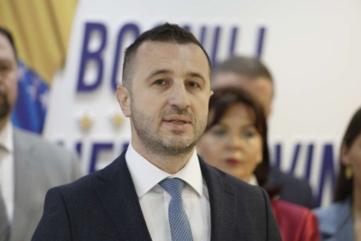 SEMIR EFENDIĆ NAJAVLJUJE: 'Kao član Predsjedništva prvo ću posjetiti Sandžak, Bećirović ga nije nijednom posjetio'
