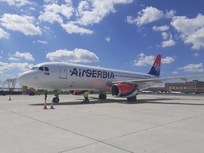 Utvrđeno da nema bombe u avionu Er Srbije
