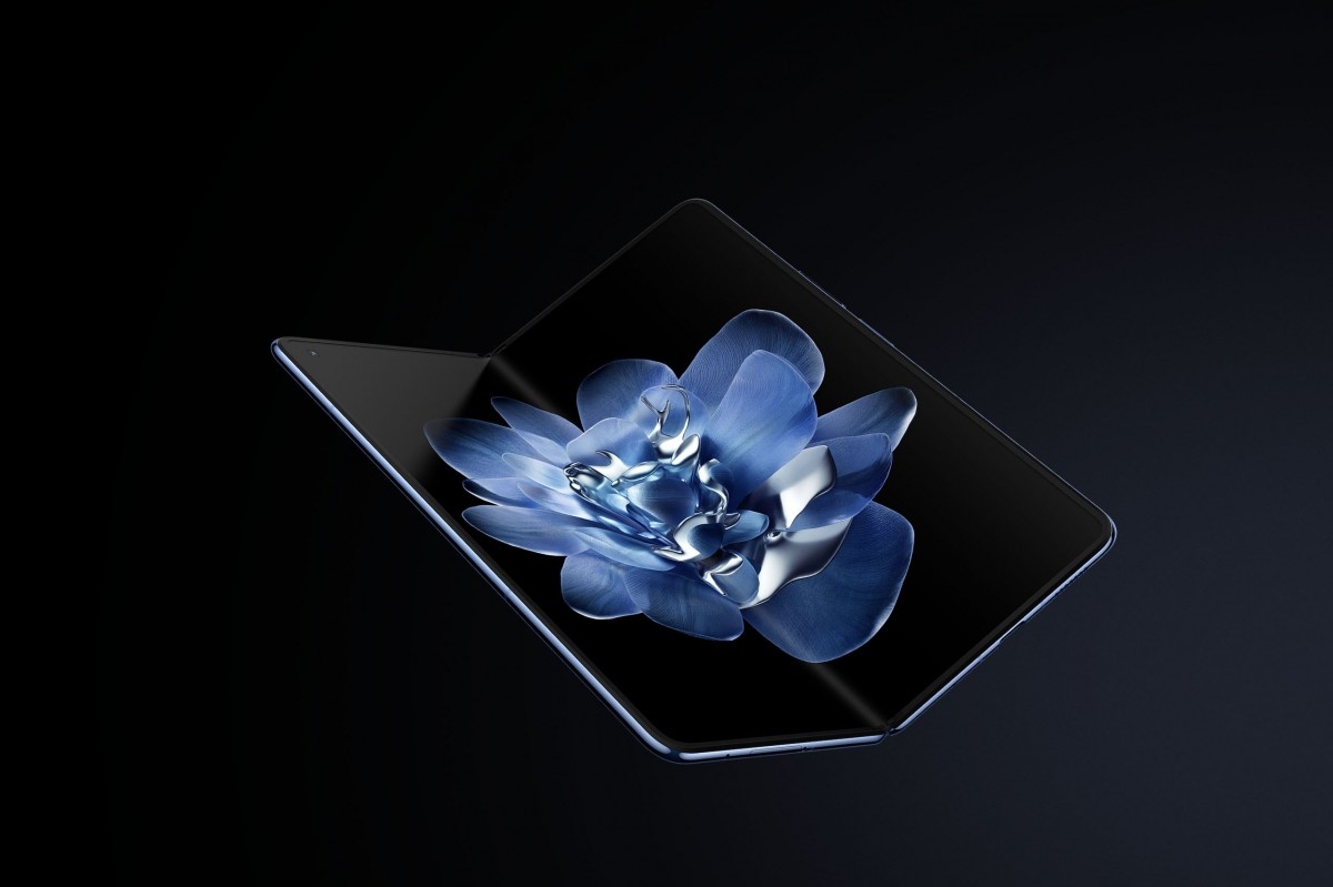 Osvanula cijena Xiaomi Mix Folda – Skuplji nego što mislite