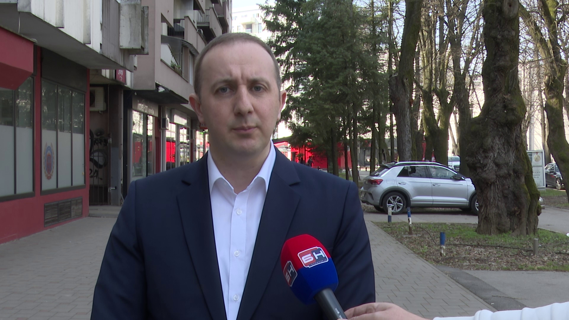 Rokovi su prošli, put je zatvoren: Obmanuli ste građane!