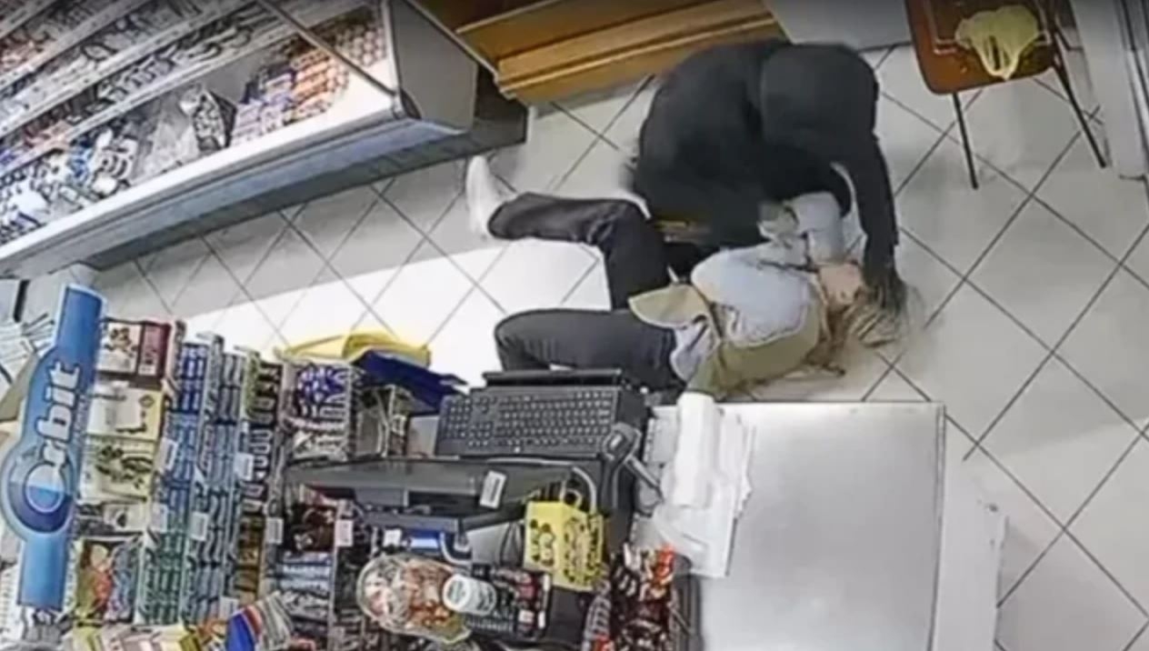 Utvrđen njegov identitet: Naoružani pljačkaš iz Mostara kojeg je ‘savladala’ hrabra prodavačica Fikreta poginuo u saobraćajnoj nesreći