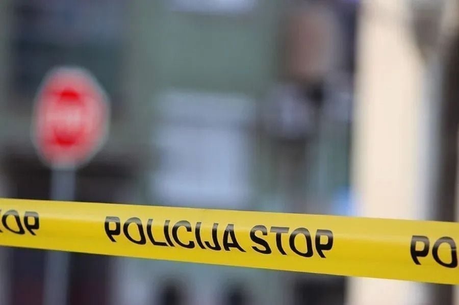 Tragedija u susjedstvu: Muškarac (85) ubio suprugu, pa pokušao sebi oduzeti život