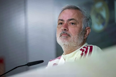 Došao kao velika zvijezda, a sada je tek četvrti izbor? Mourinho donio odluku koja odjekuje