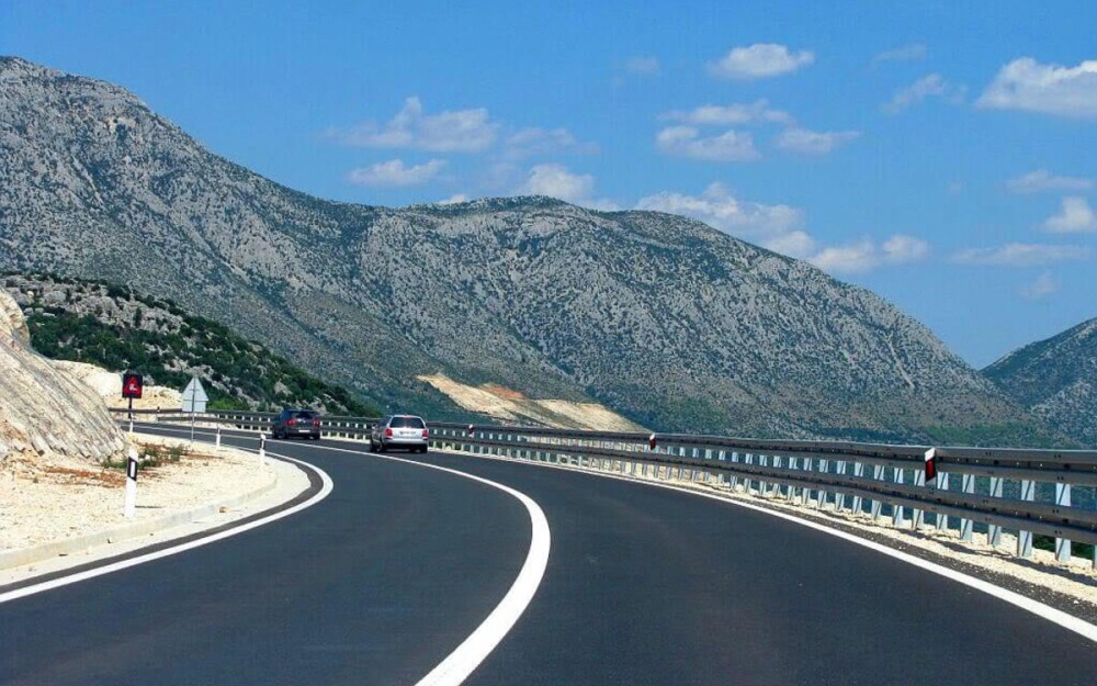 Veće gužve prema jugu i brojni radovi: Saznajte gdje su jutros obustave na putevima Srpske