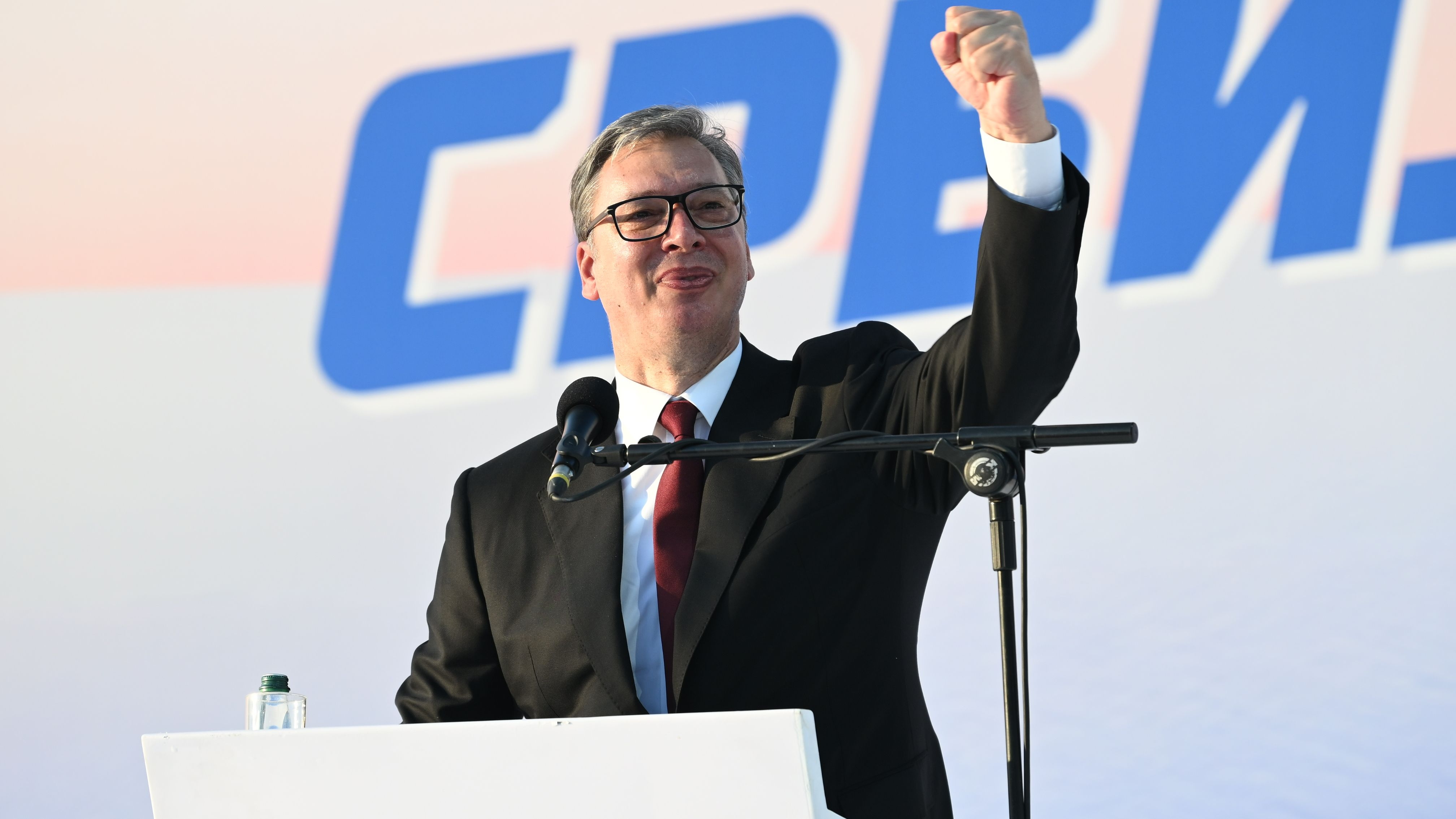 Vučić otkrio koliko će trajati vojni rok u Srbiji
