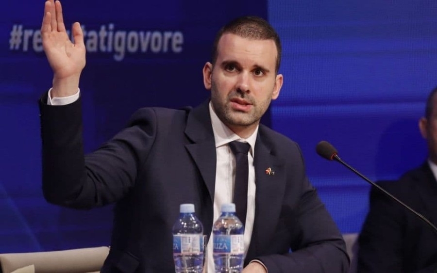 NEVIDLJIVI PREMIJER, MOĆNICI I JAKO OPASNE IGRE S HRVATSKOM: 'Ne znamo ko nam je uopće doveo tog Milojka iz Singapura'