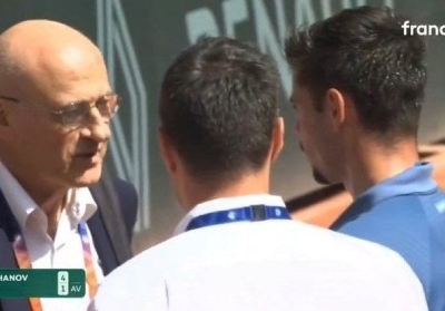 Teniser na Rolan Garosu molio sudiju da izađe u toalet: "Uradit ću to na terenu"
