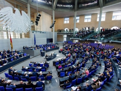 Berlin zadržava sankcije Moskvi