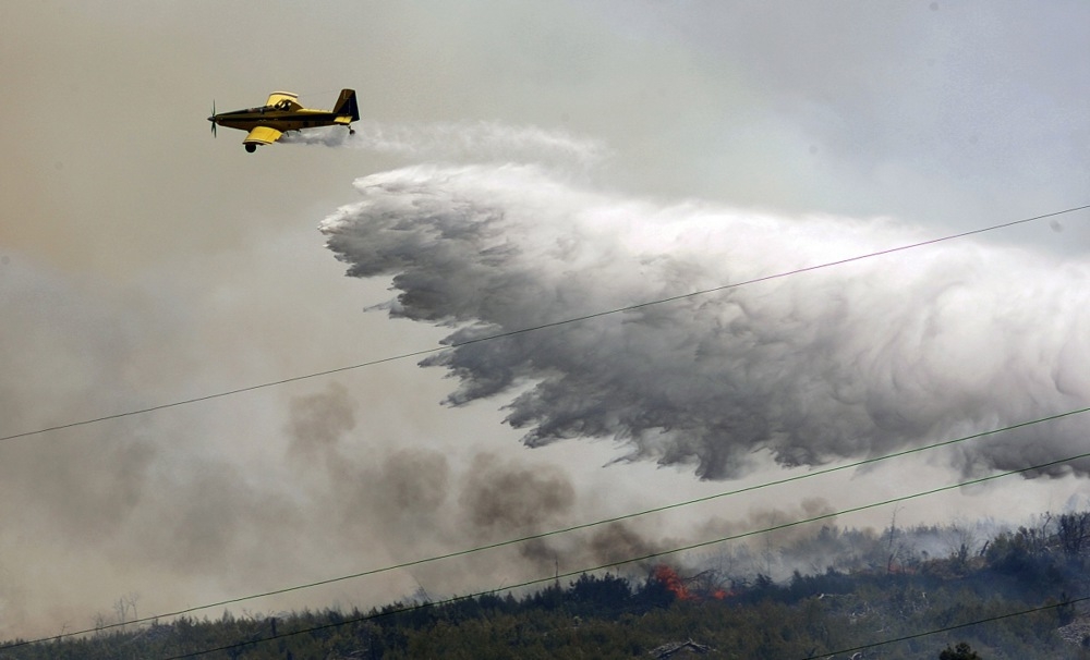 Jezivi prizori na Braču: Požar guta sve pred sobom, više od 500 LJUDI EVAKUISANO, među njima djeca, stariji i nemoćni