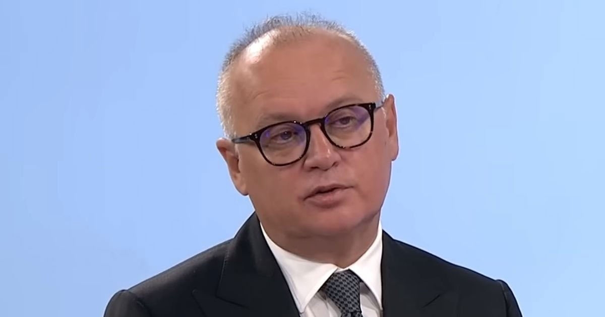 Vesiću određen kućni pritvor