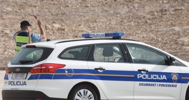 Državljanin BiH na autocesti A3 vozio 253 kilometra na sat