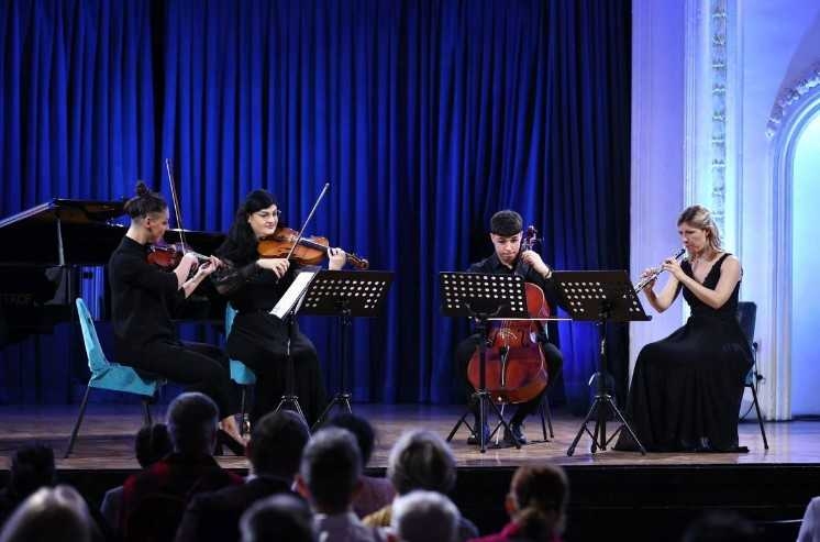 Veče posvećeno oboi u Banjaluci: Jasna Grahovac obilježila 25 godina rada