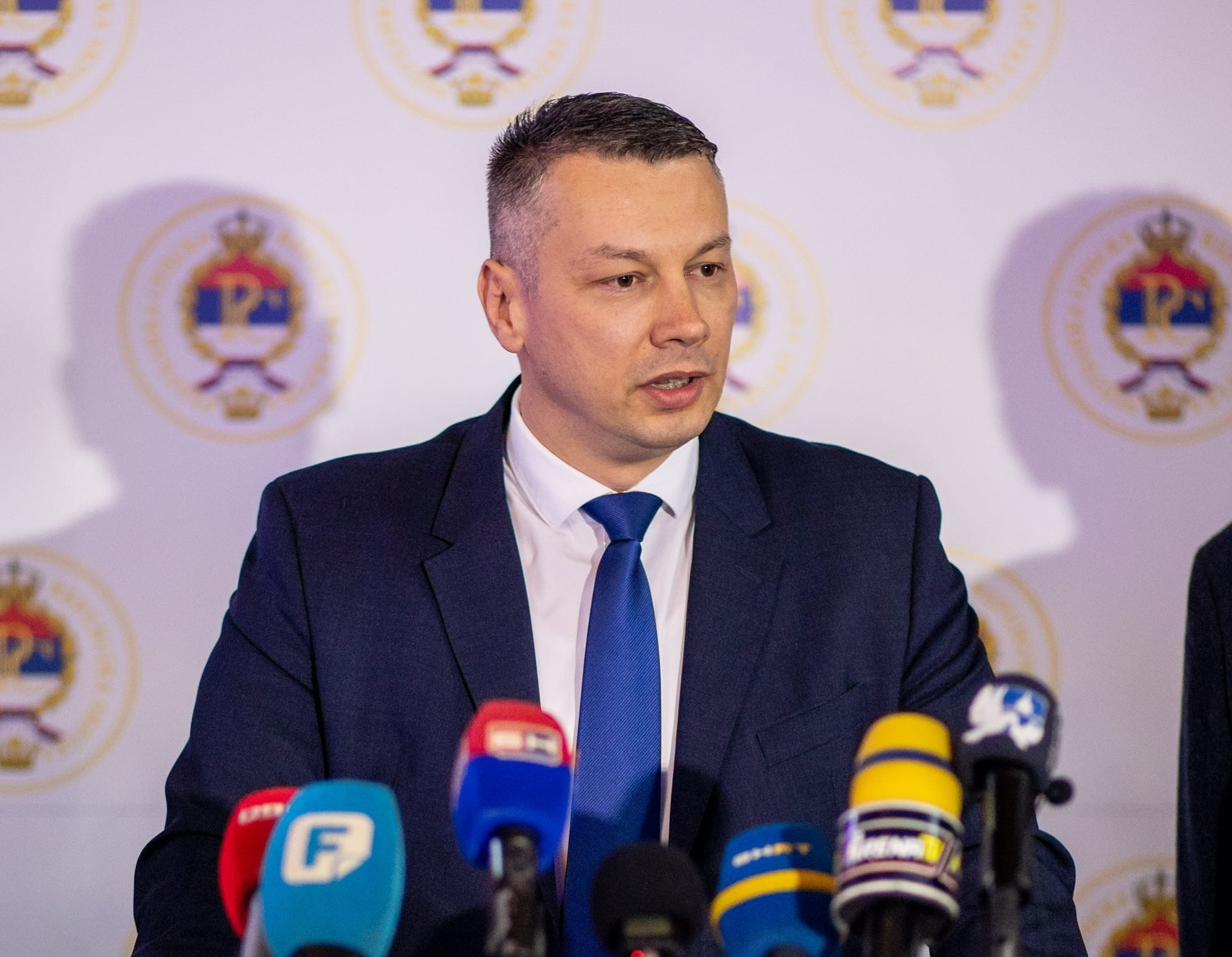 (VIDEO) Elfeta Veseli dobila funkciju u KPZ Tuzla: Nešić objavio da žena ubica djeteta uživa posebne pogodnosti u zatvoru