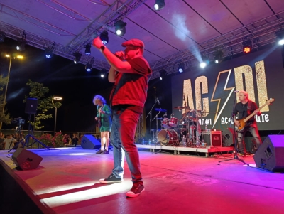 AC/DI za TrebinjeLive.info: Oduševljeni smo Trebinjem, a na sceni dajemo 200 odsto