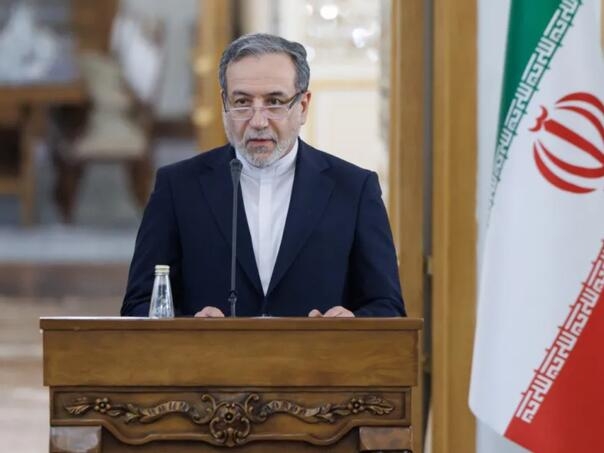 Iranske agencije dovode u pitanje odluku o otvaranju Hormuškog moreuza