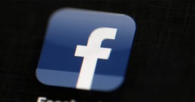 Pao Facebook, problemi i na Instagramu