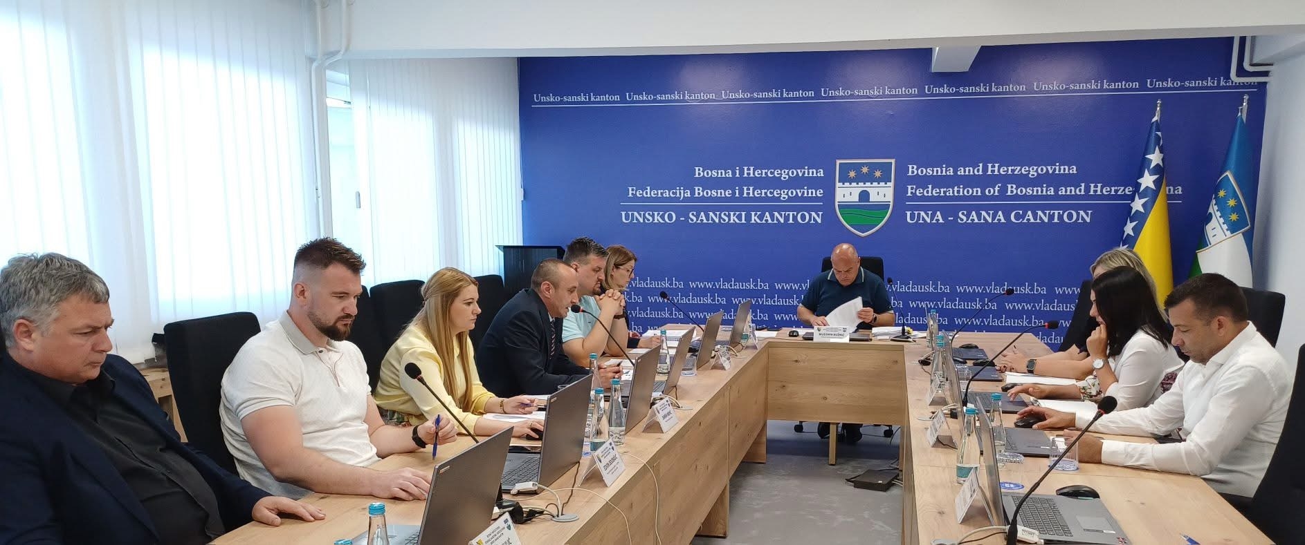 Bolnica Bihać u minusu većem od 10 miliona KM, Vlada USK uvodi e-Registar poticaja