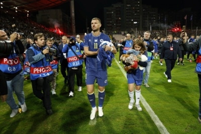 DISCIPLINSKA KOMISIJA BEZ MILOSTI: UEFA papreno kaznila Zmajeve zbog prekršaja na oproštajnoj utakmici Edina Džeke