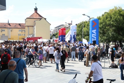 „Kod nas zakoni postoje da bi se kršili“ Zašto zloupotreba narodnog novca u kampanji u BiH više nikoga ne šokira?