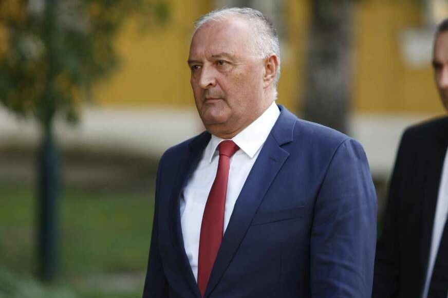 Helez povukao potez zbog Mladića: Dvojica pripadnika OS BiH ostaju bez dužnosti
