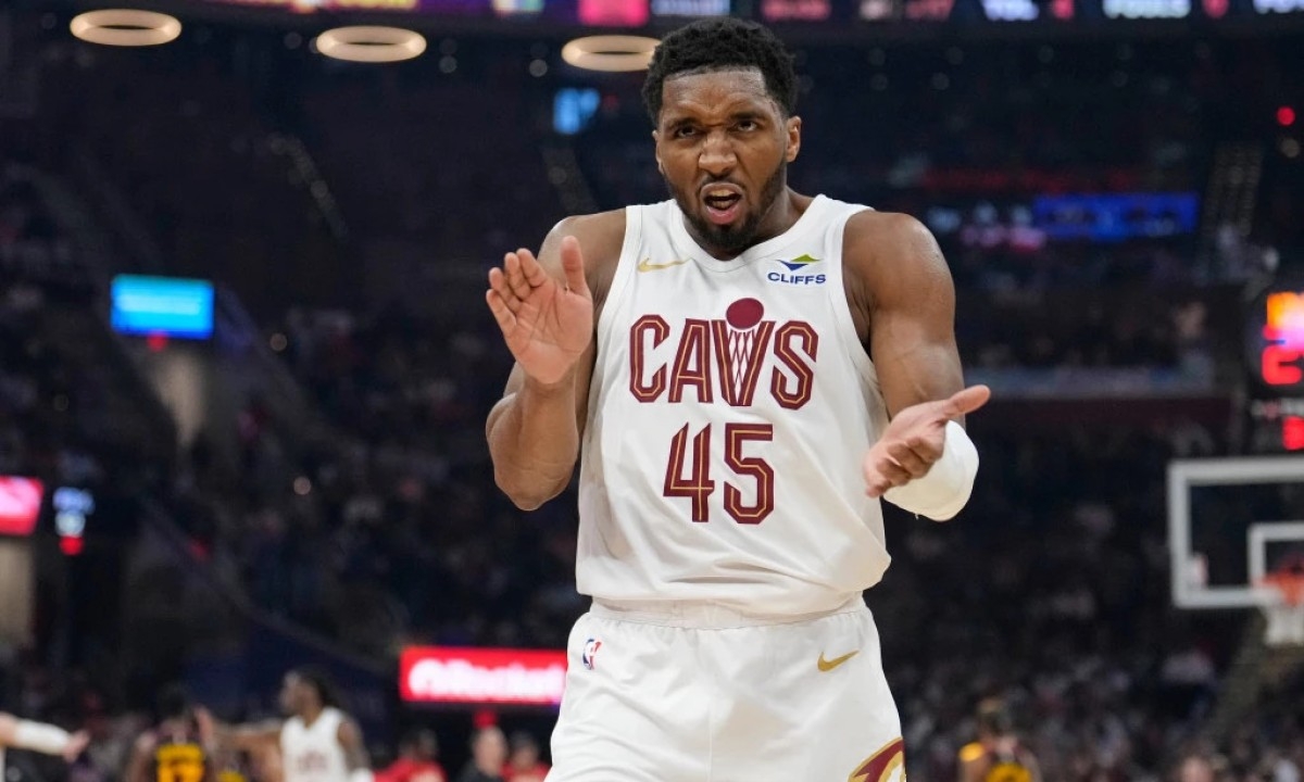 Mičel potpisao astronomski ugovor: Lebron naredni cilj Klivlenda
