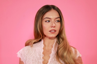 (VIDEO) Skandal u Holivudu: Sidni Svini IZBAČENA iz filma "Đavo nosi pradu 2"