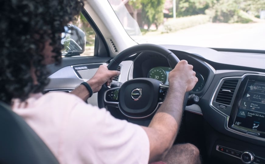Velika greška vozača zimi: Evo zašto klima u automobilu mora raditi i tokom hladnih dana