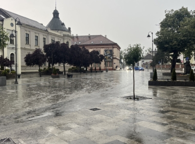 Nevrijeme praćeno kišom i vjetrom pogodilo Čačak