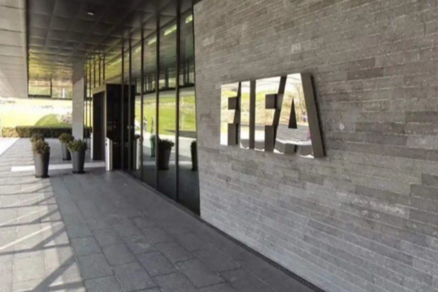 FIFA NEMILOSRDNA: Doživotna zabrana za bivše šefove saveza zbog krađe miliona