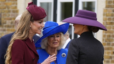 Melanija Tramp prekinula razgovor s kraljicom čim je ugledala Kejt