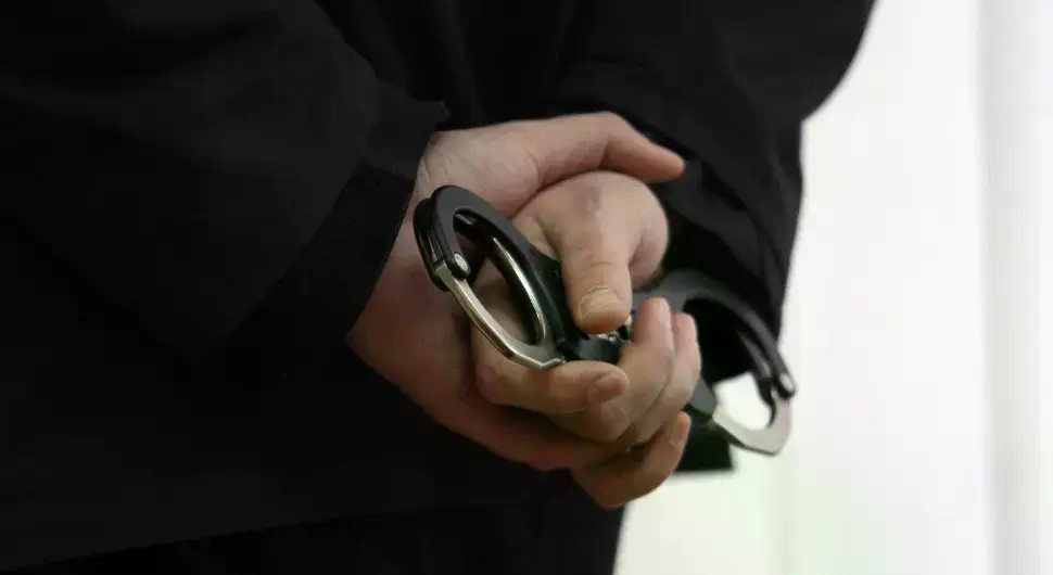 Држављанин БиХ ухапшен због напада на Алжирца