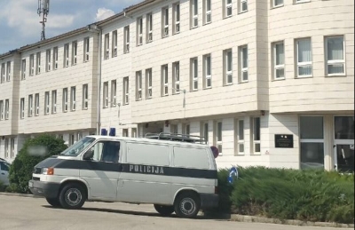 Široki Brijeg: Policajac i mladić priznali da su bakljom pržili muškarca i pretukli ga